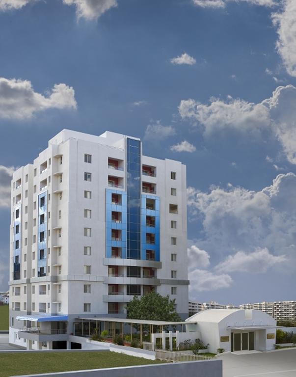 Royal Orchid Golden Suites Пуне Екстер'єр фото