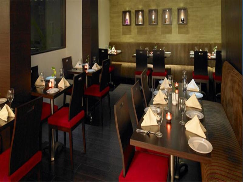 Royal Orchid Golden Suites Пуне Екстер'єр фото